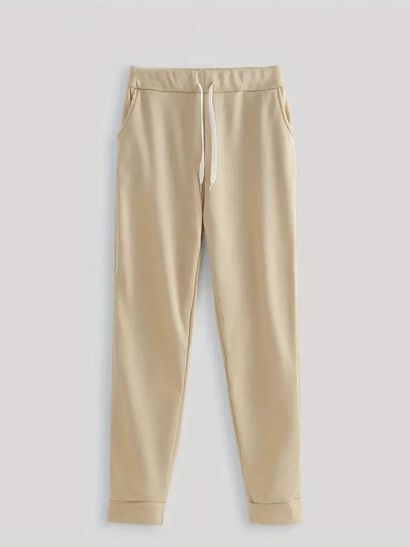 Stylish Coordinated Outfit with Hoodie and Drawstring Pants for Women