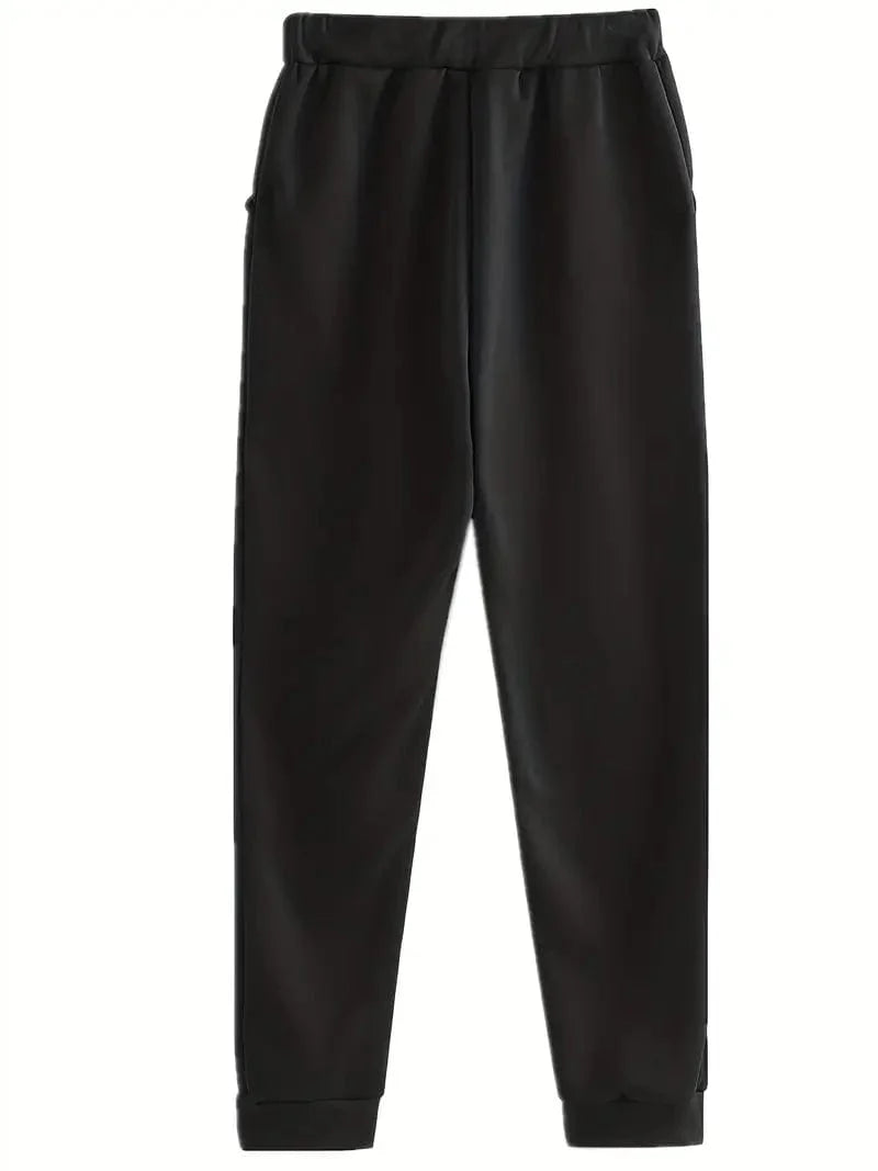 Stylish Coordinated Outfit with Hoodie and Drawstring Pants for Women