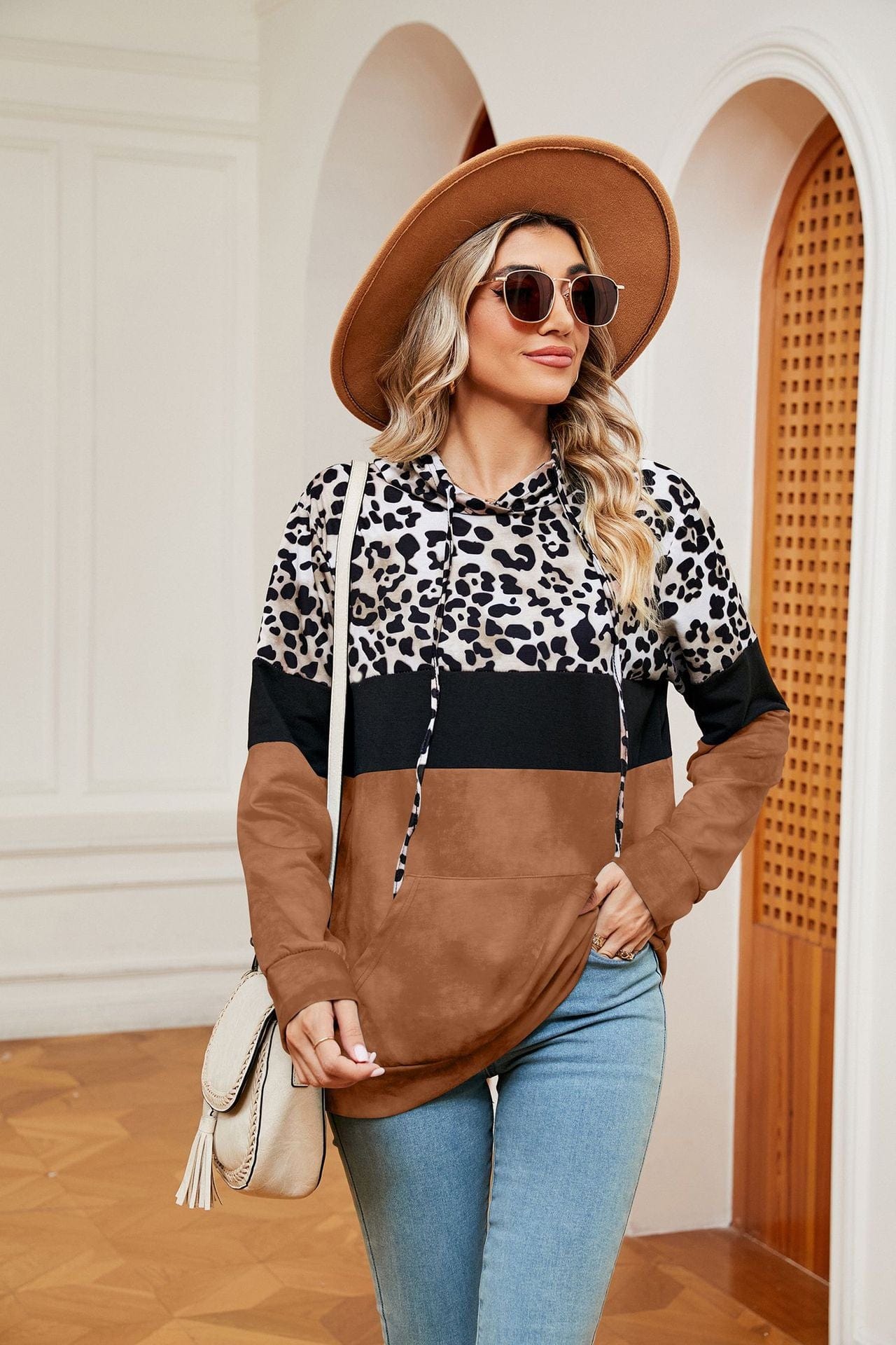 Hooded patchwork printed long-sleeved loose sweatshirt