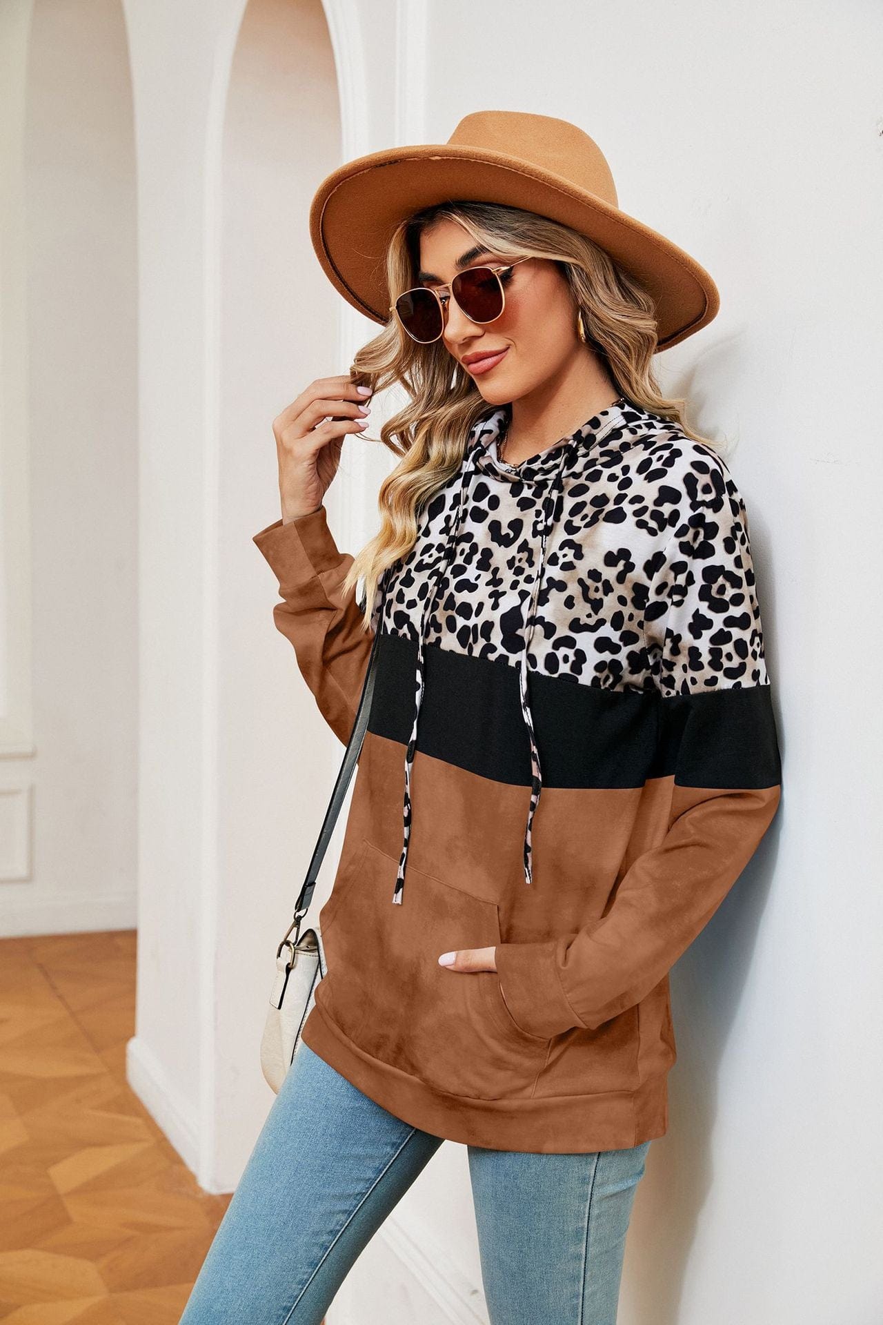 Hooded patchwork printed long-sleeved loose sweatshirt