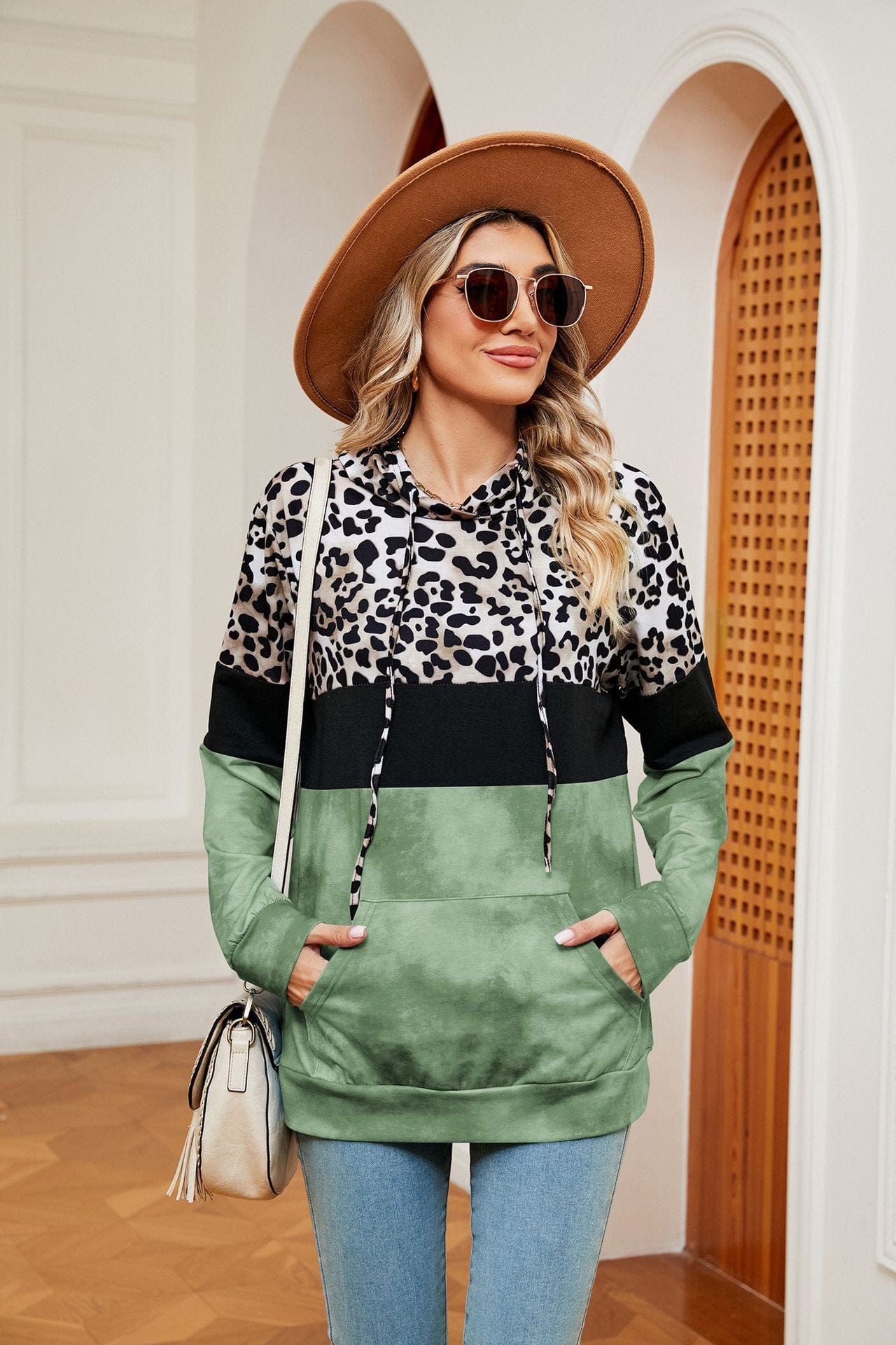 Hooded patchwork printed long-sleeved loose sweatshirt
