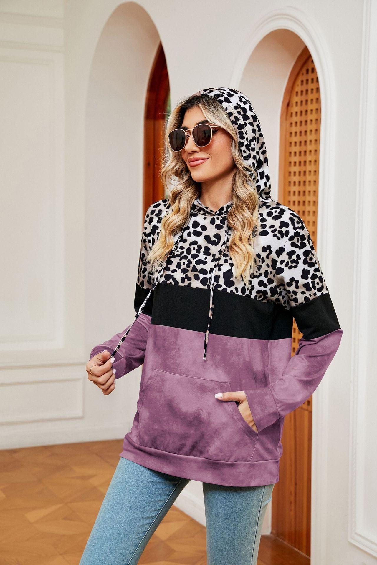Hooded patchwork printed long-sleeved loose sweatshirt