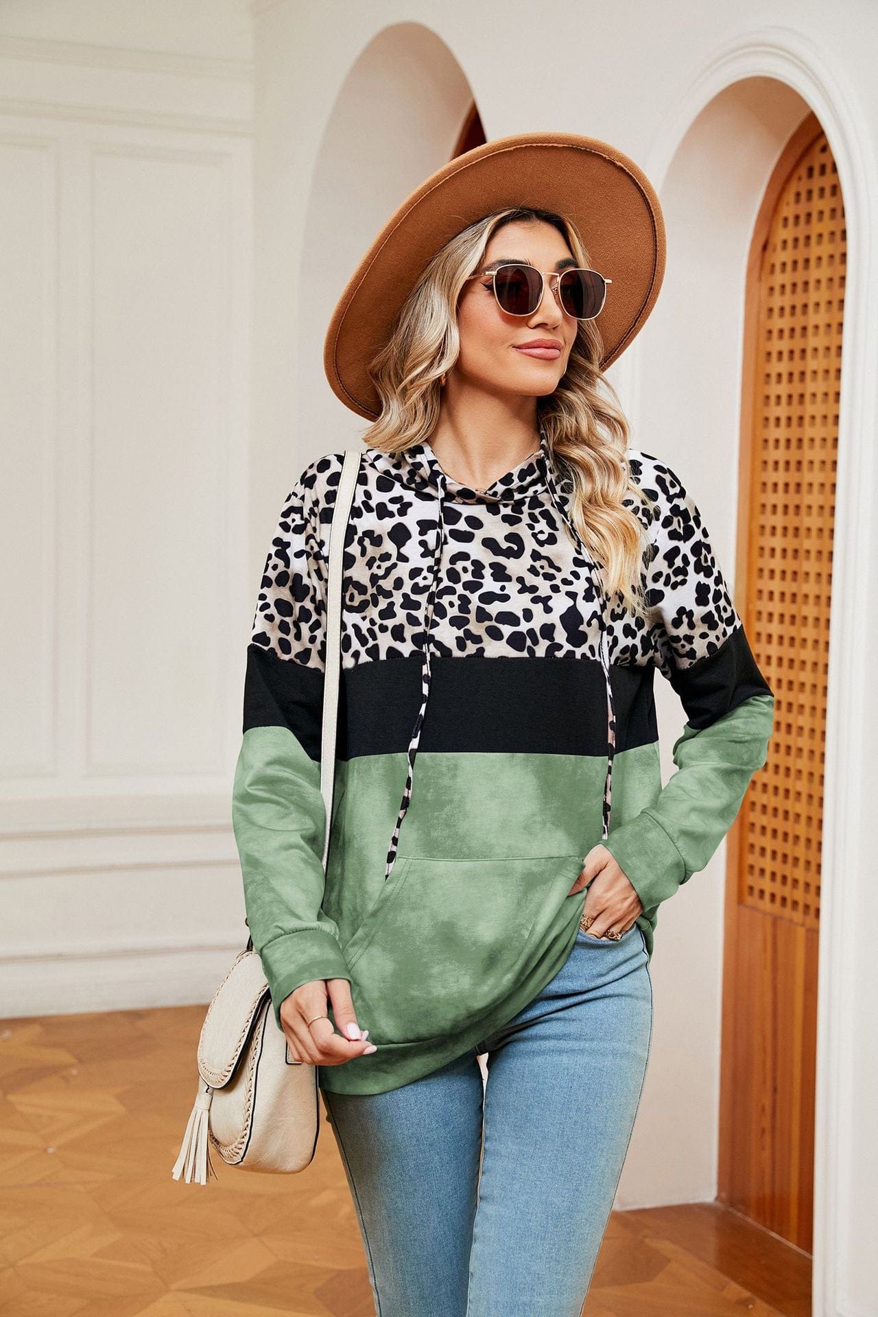 Hooded patchwork printed long-sleeved loose sweatshirt