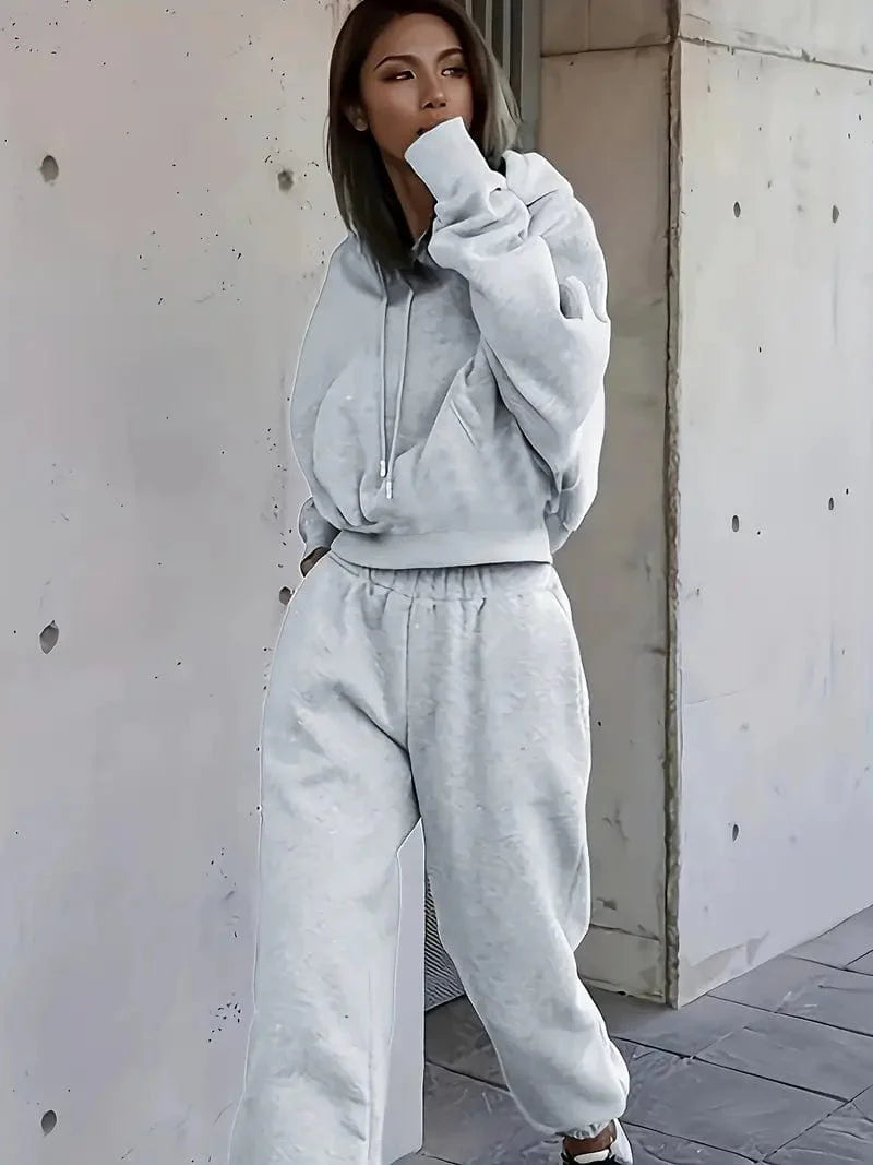 Athleisure 2-Piece Set: Solid Oversized Hoodie with Pocket & Drawstring Sweatpants, Women's Apparel
