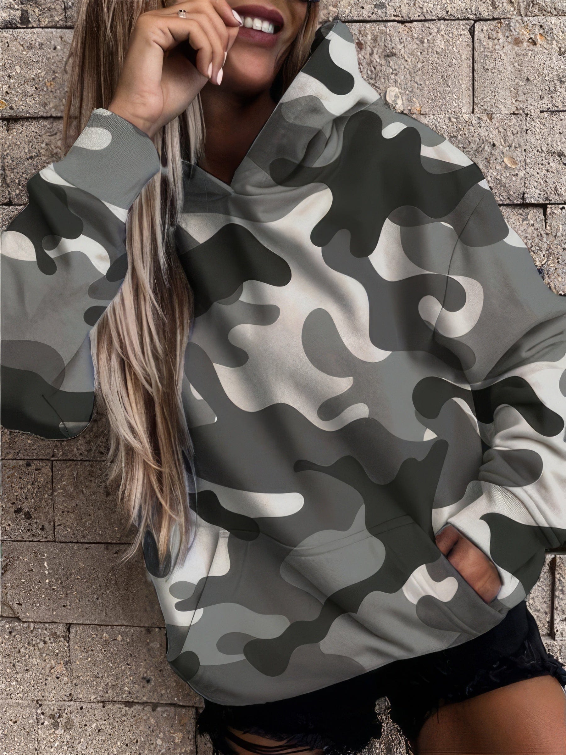 Camouflage Pocket Style Hooded Sweatshirt
