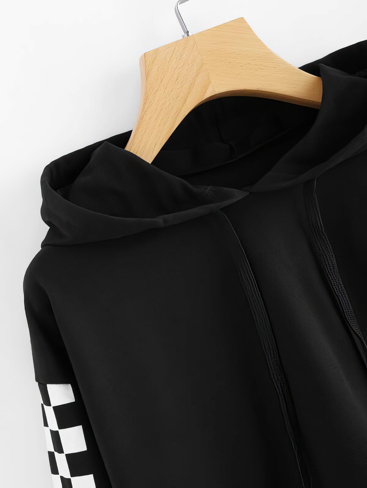 Stylish Checkered Drawstring Hoodie