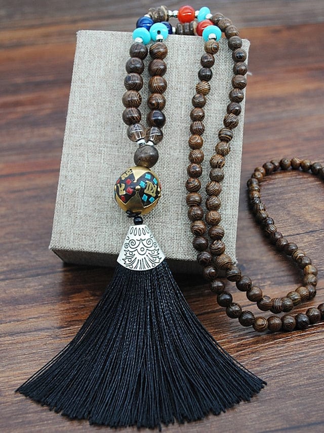Women's Exquisite Wooden and Resin Pendant Necklace with Tassel Detail