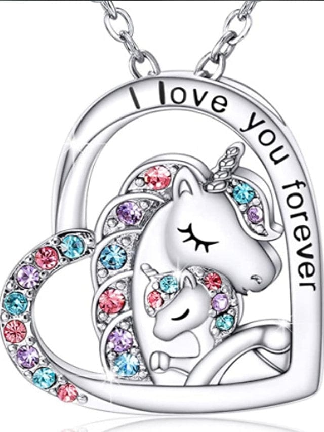 Street Heart Women's Necklace with a Modern Twist