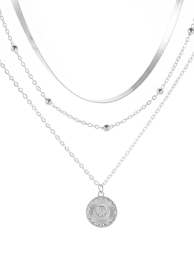 Outdoor Flower Necklace for Women - Elegant Fashion Accessory