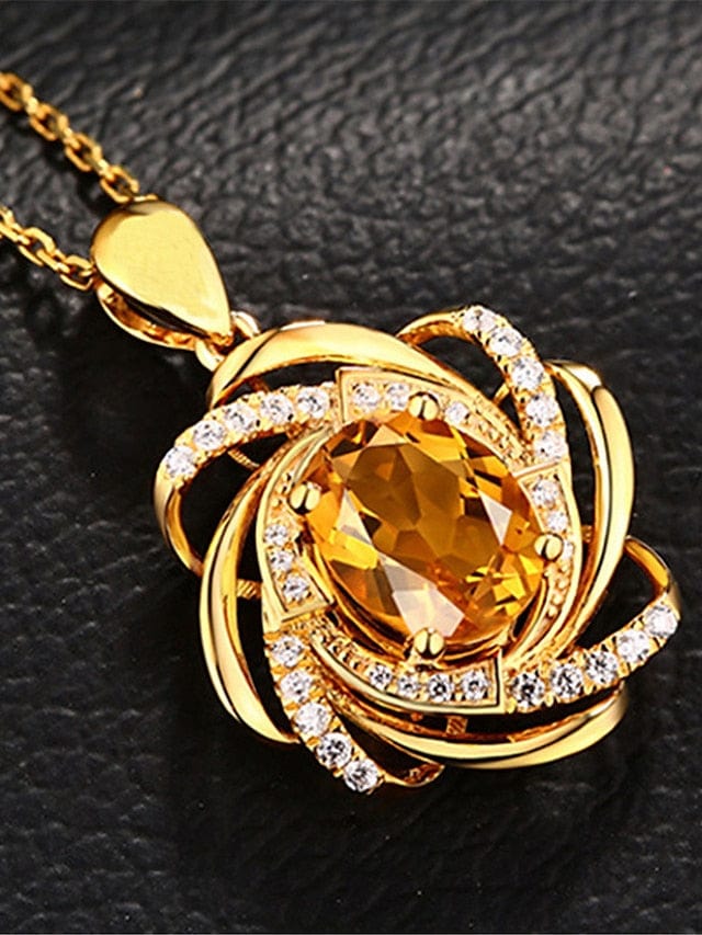 Chic Gem Necklace for Stylish Outdoor Women