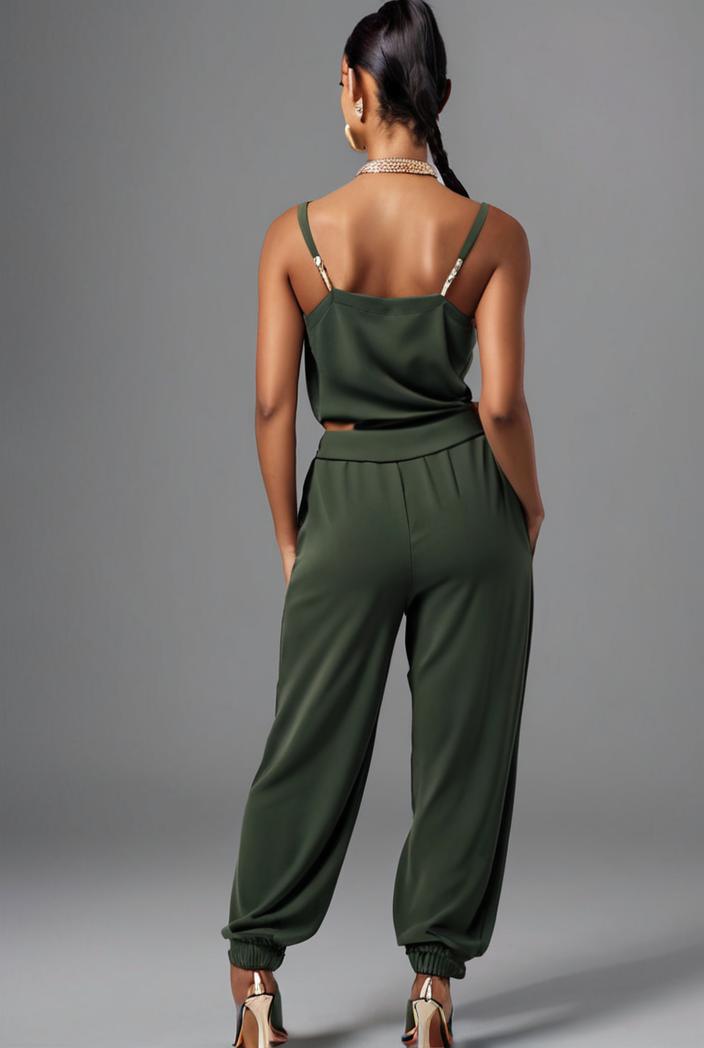 stylish sleeveless jumpsuit with tie waist and flap pockets for women 103144