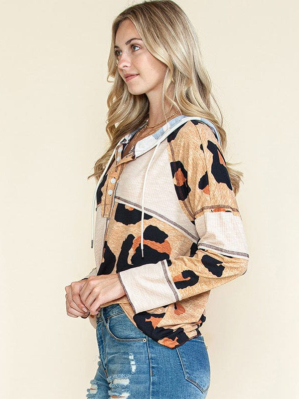 Leopard Print Hooded Sweatshirt for Women with Simple and Loose Fit