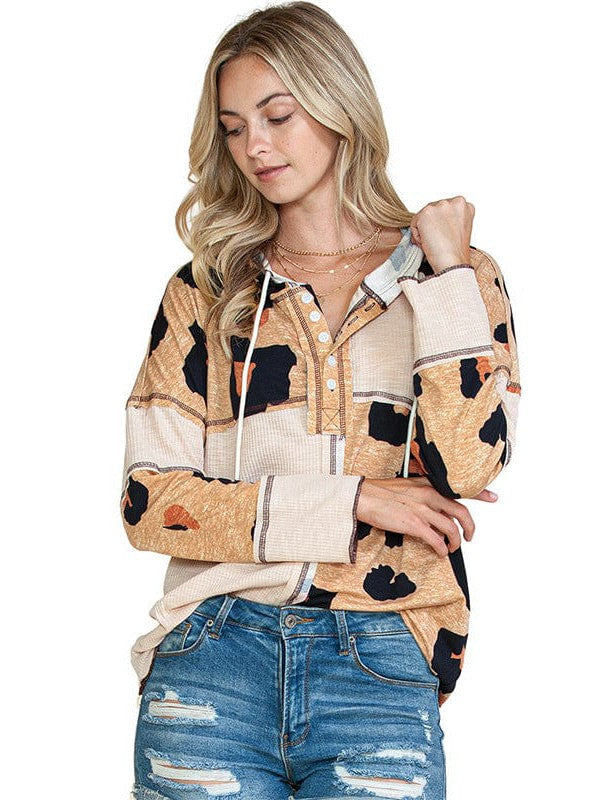 Leopard Print Hooded Sweatshirt for Women with Simple and Loose Fit