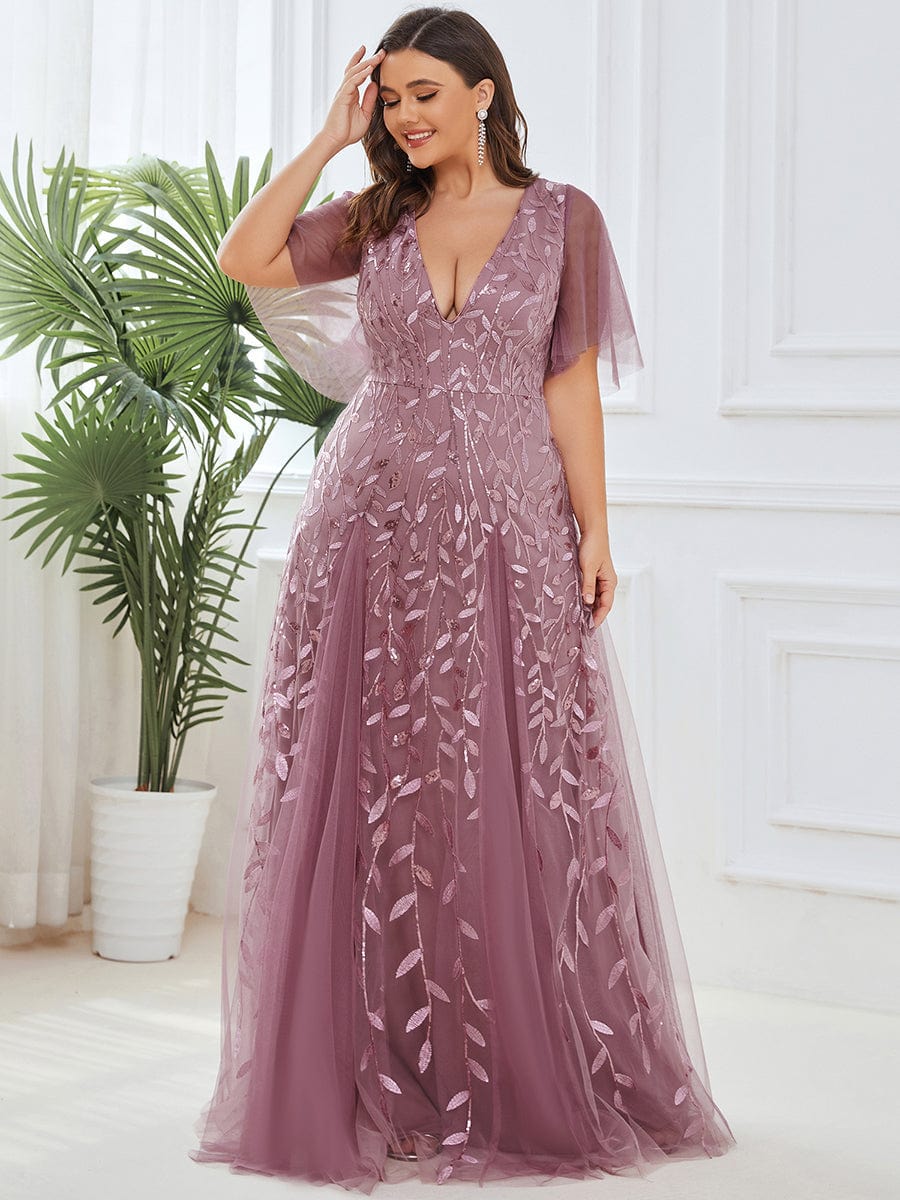 Elegant Plus Size Sequin Evening Gown with Short Sleeves