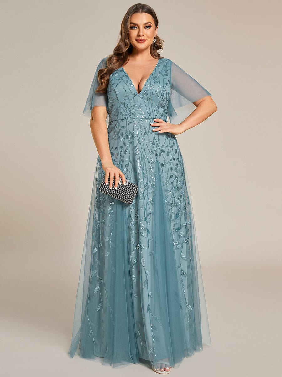 Elegant Plus Size Sequin Evening Gown with Short Sleeves