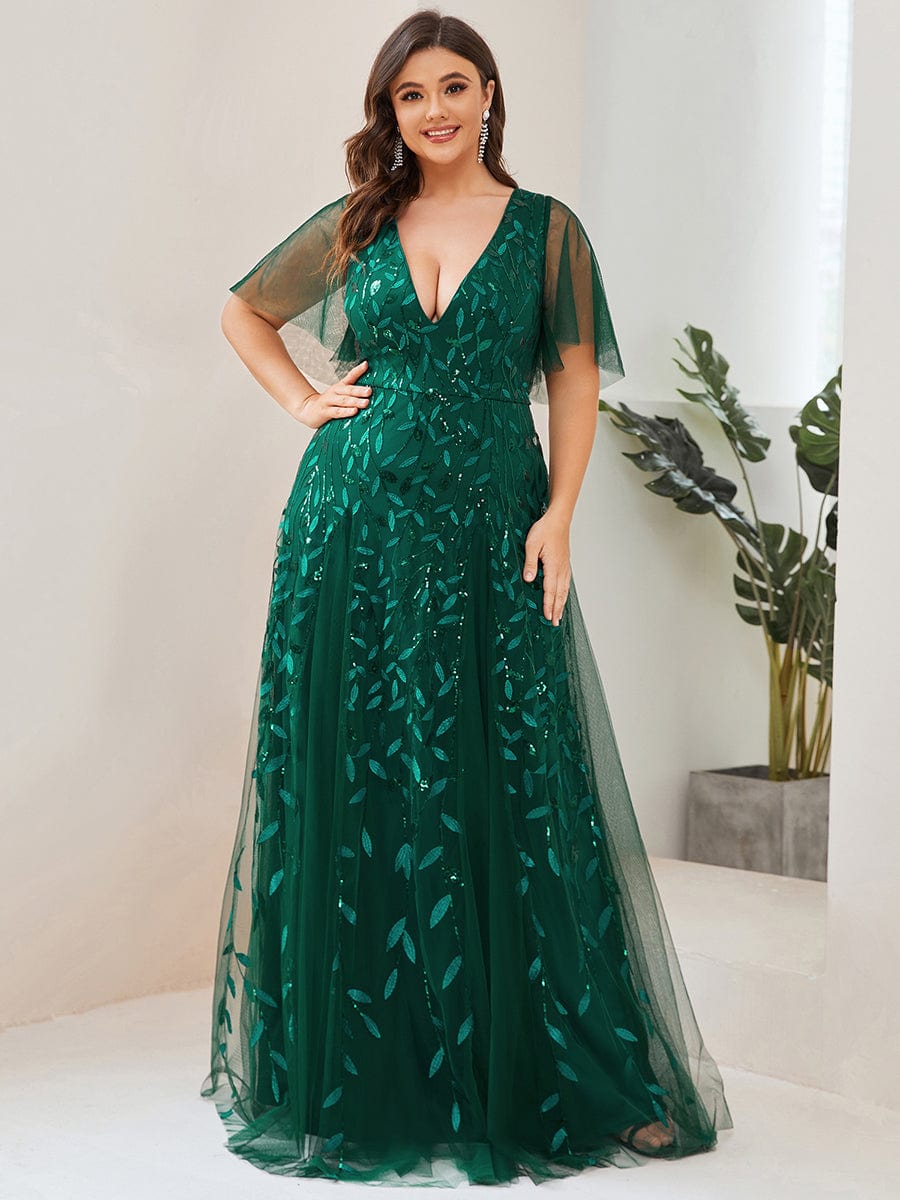 Elegant Plus Size Sequin Evening Gown with Short Sleeves