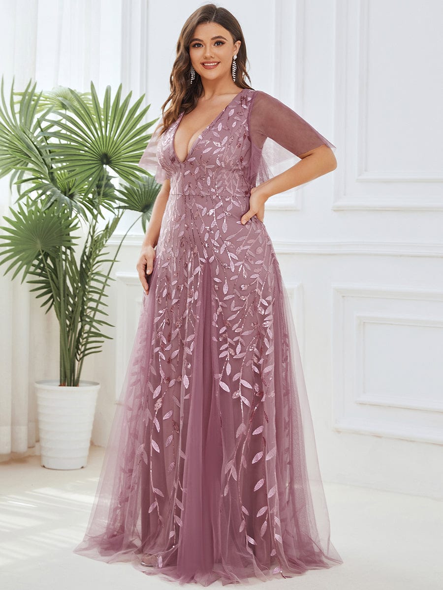 Elegant Plus Size Sequin Evening Gown with Short Sleeves