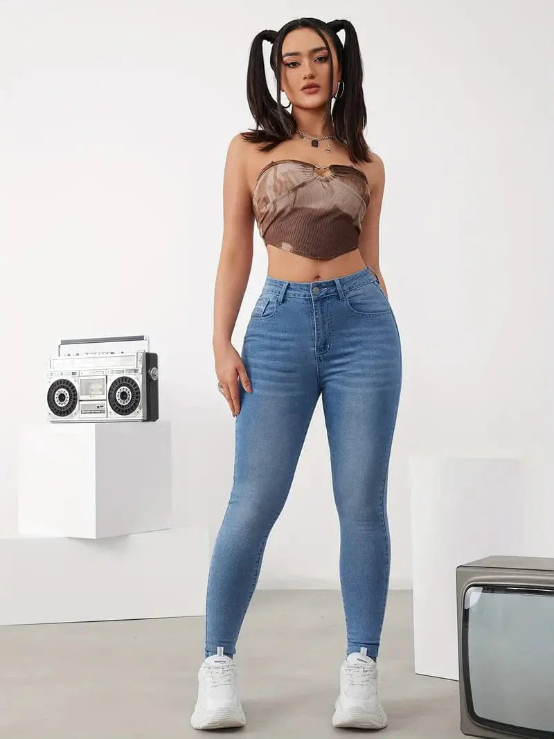 Form-Fitting Slender Skinny Jeans with Stretchy Slant Pockets, Women's Denim Jeans & Apparel