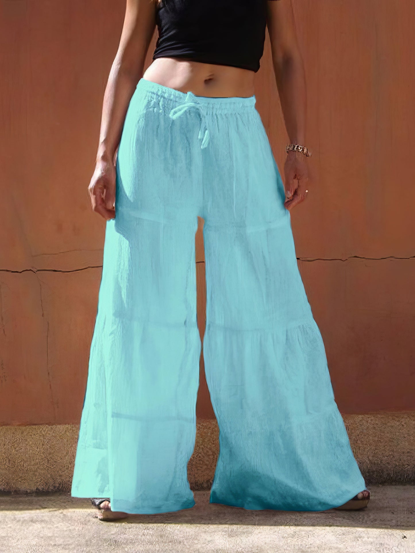 Wide Leg Pants in Plus Size with Elastic Waist and Loose Fit