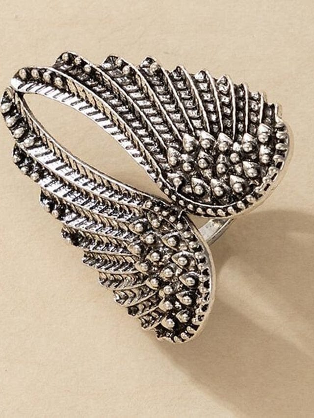 Adjustable Winged Alloy Ring for Women's Holiday Prom Look