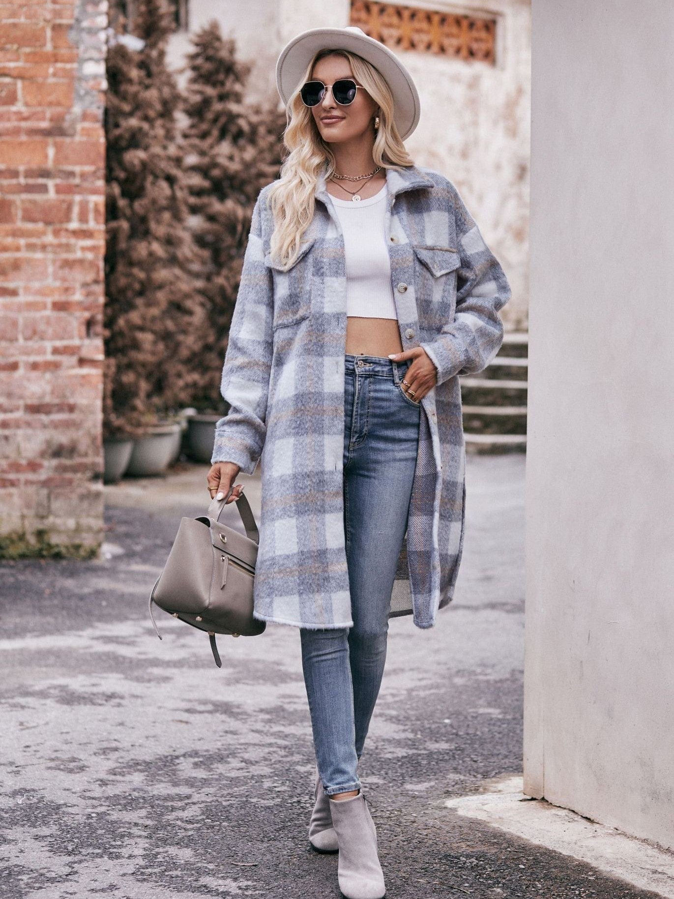 Women's long woolen coat with plaid coat