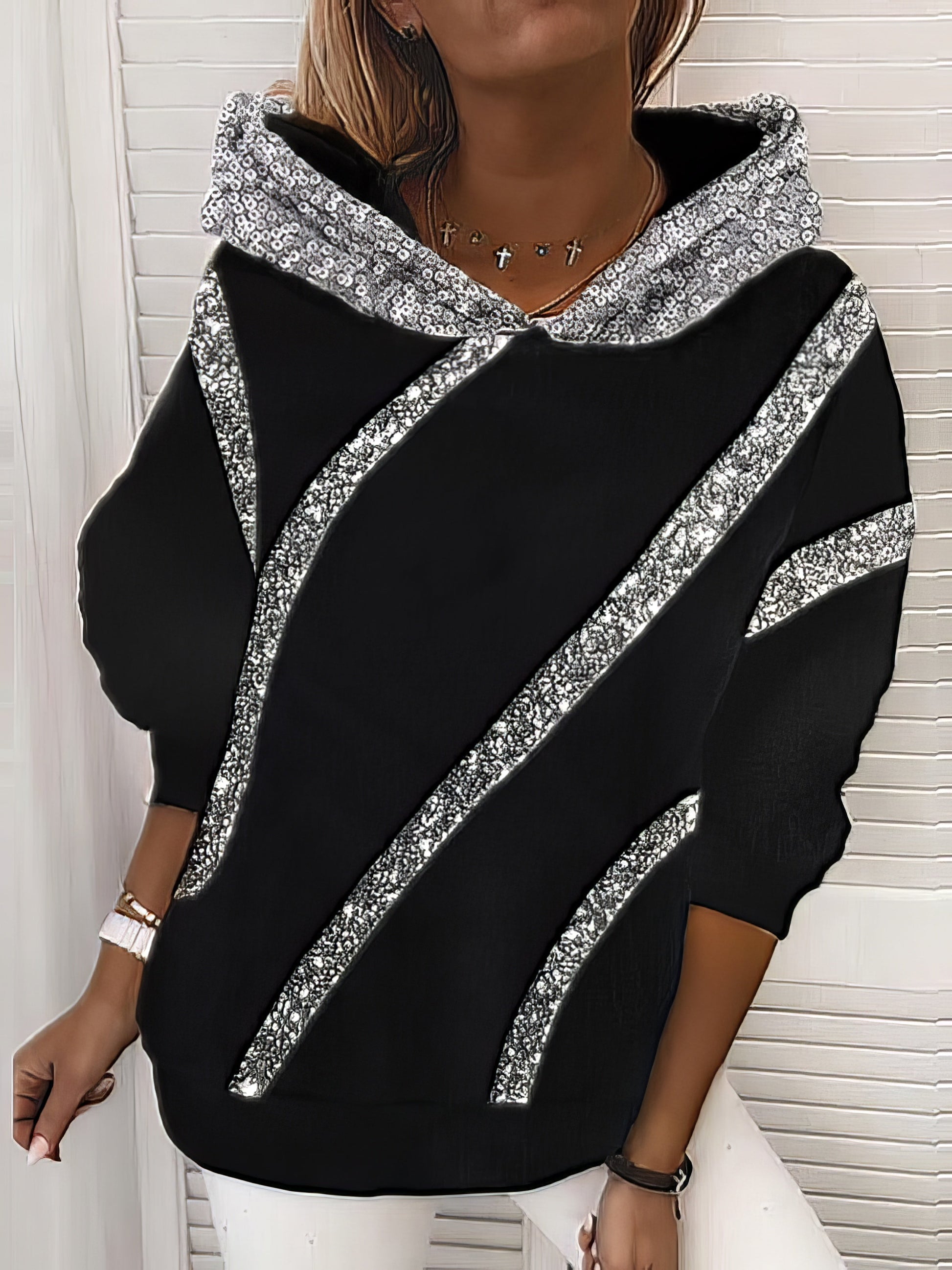 Shimmering Sequined Women's Hoodie with Loose Fit