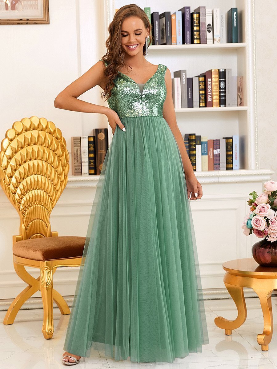 Elegant Sequin-Embellished Tulle Evening Gown