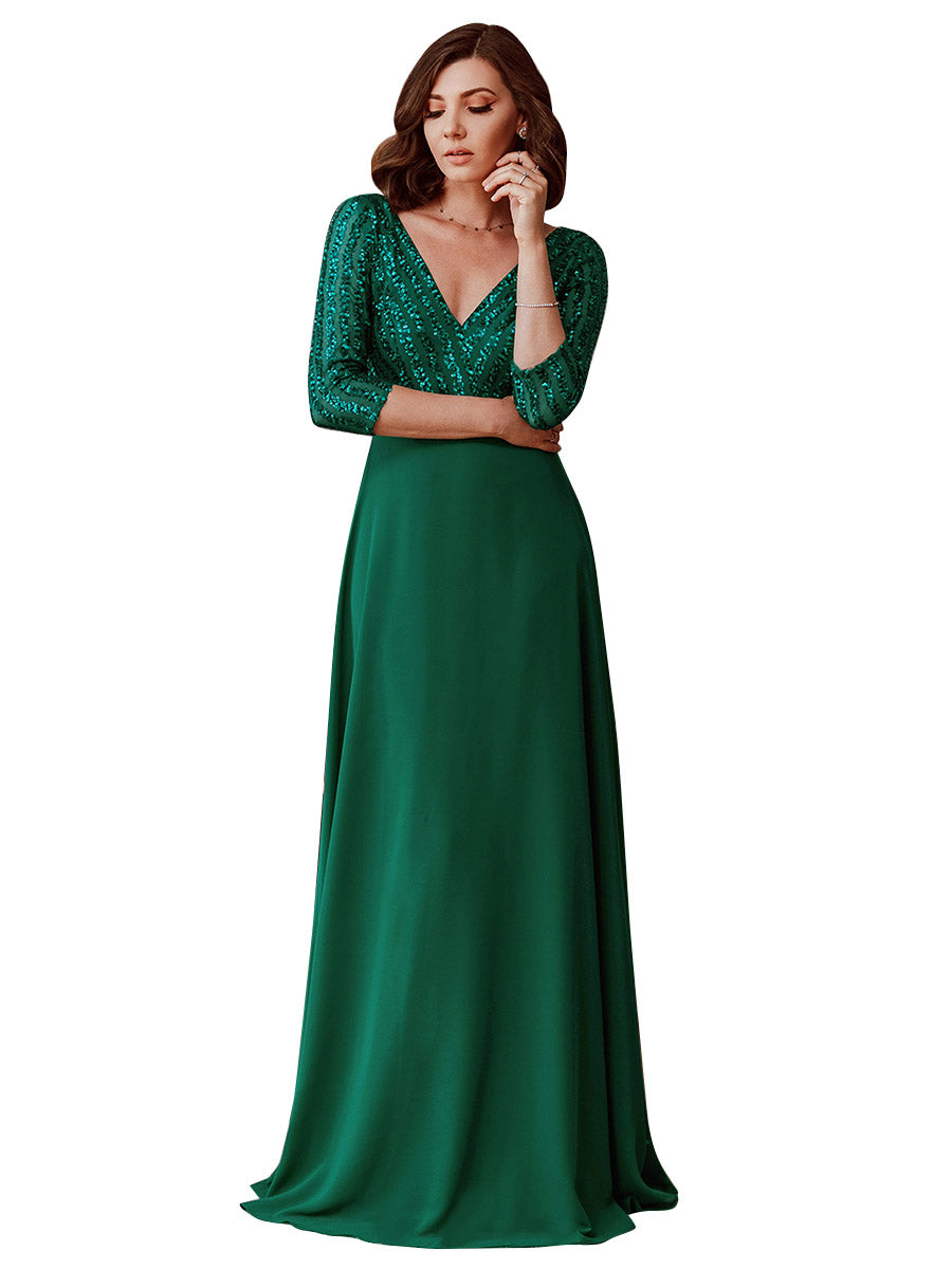 Chic A-Line Evening Dress with Sequin Detail and 3/4 Sleeves