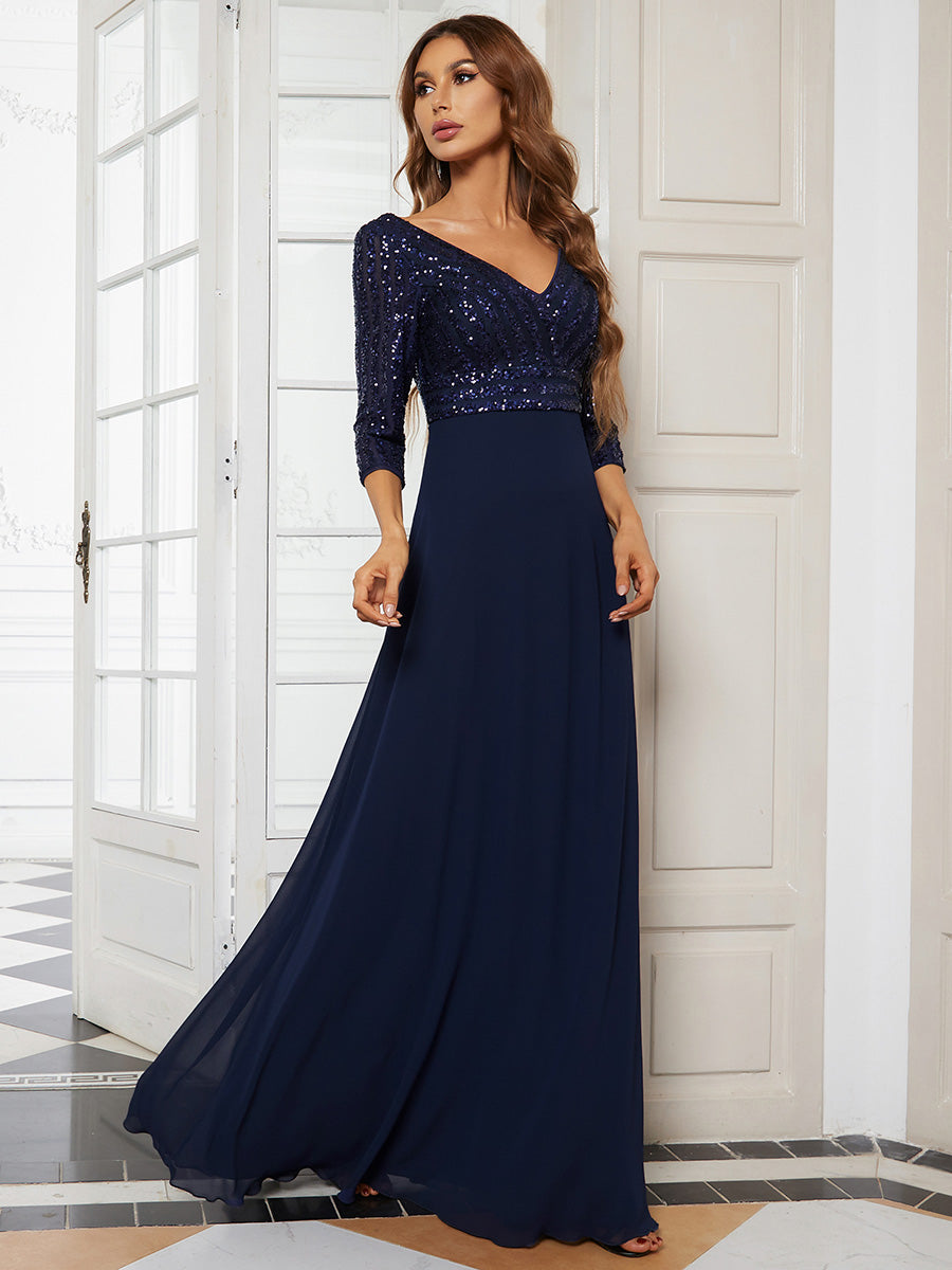 Chic A-Line Evening Dress with Sequin Detail and 3/4 Sleeves